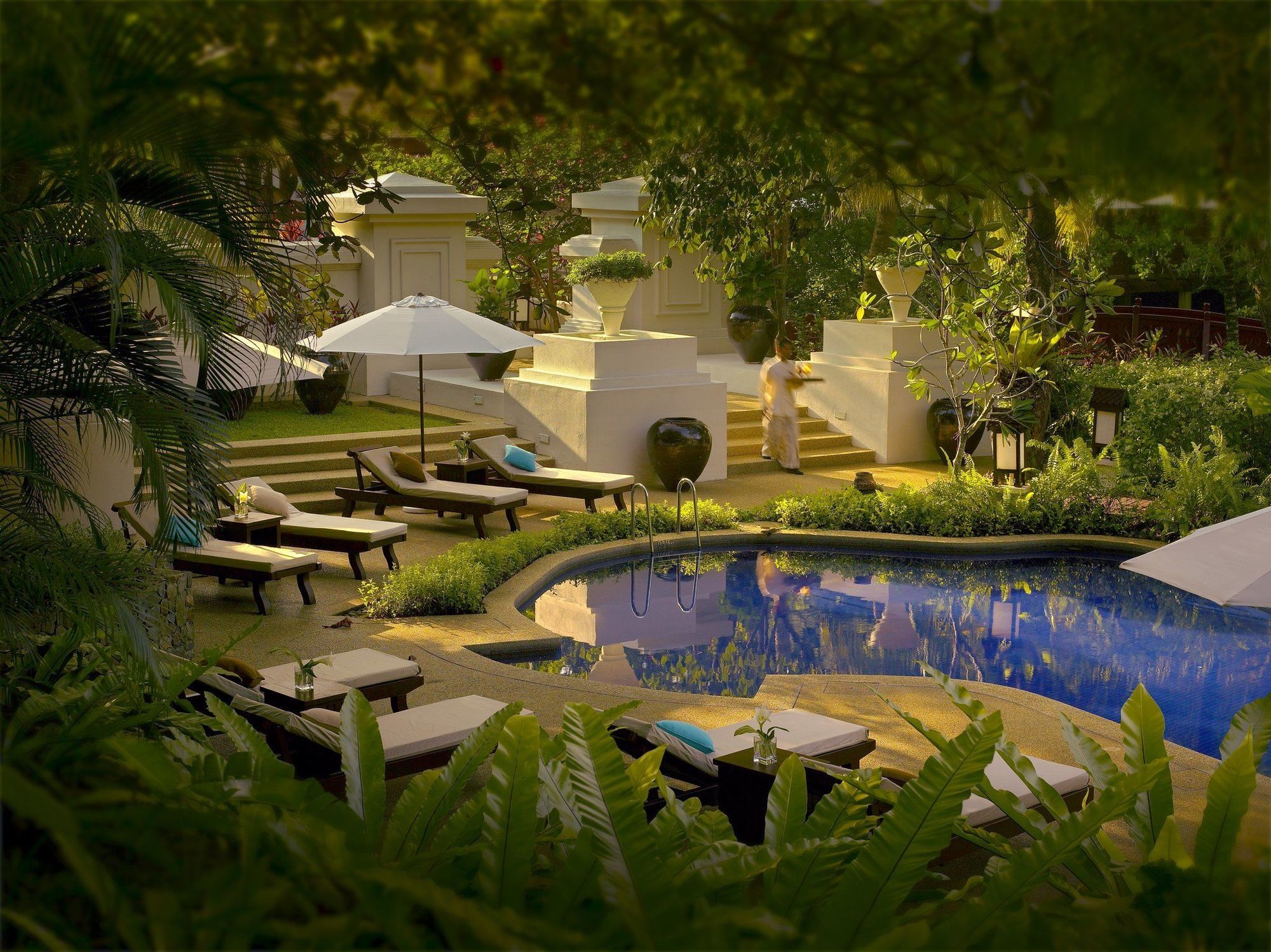 Tanjong Jara Resort, Terengganu - A Small Luxury Hotels Of The World Dungun Ανέσεις φωτογραφία The pool at the Four Seasons Hotel, Kuala Lumpur