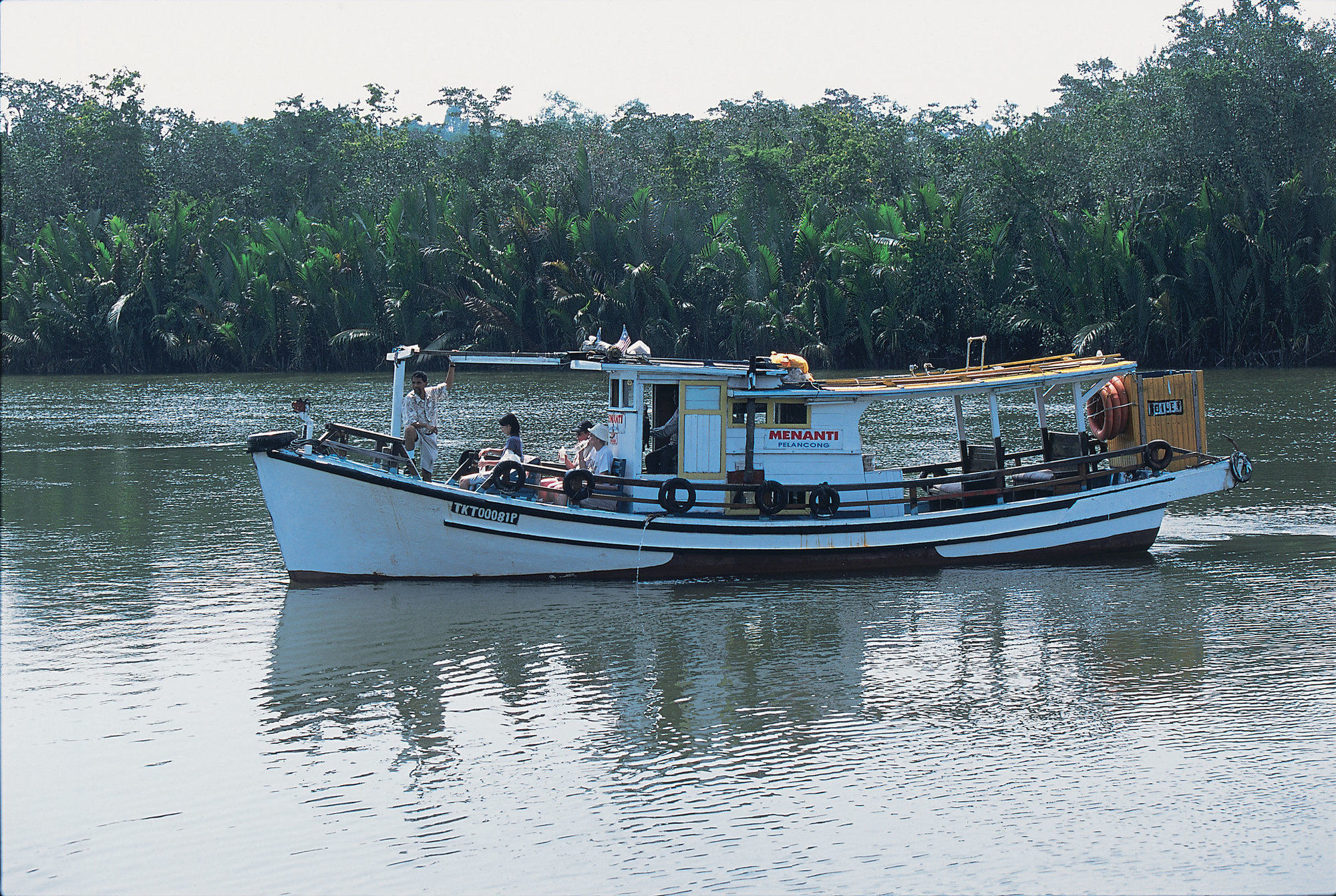 Tanjong Jara Resort, Terengganu - A Small Luxury Hotels Of The World Dungun Εξωτερικό φωτογραφία A fishing boat in the backwaters of Kerala